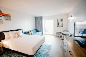 Oceanfront King Bed with Pullout Sofa and Balcony | In-room safe, laptop workspace, blackout drapes, free WiFi