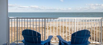 SeaLoft Oceanfront Hotel