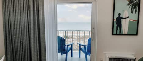 ポーチ