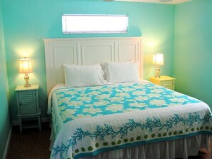 House, 3 Bedrooms, Corner | 1 bedroom, individually decorated, iron/ironing board, free WiFi