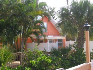 Suíte estúdio, 1 cama King e sofá-cama, cozinha | Vista do quarto
