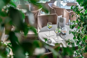 Breakfast, lunch, dinner served; international cuisine, pool views