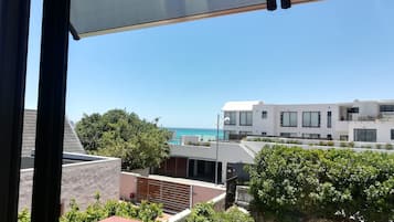 Luxury Queen Balcony and Sea View  | Balcony view