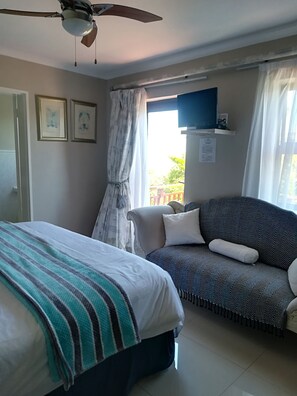 Luxury King with Balcony Sea View | View from room