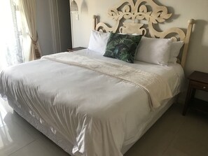 Luxury Queen Balcony and Sea View  | 10 soverom, sengetøy av topp kvalitet, safe på rommet og lydisolert