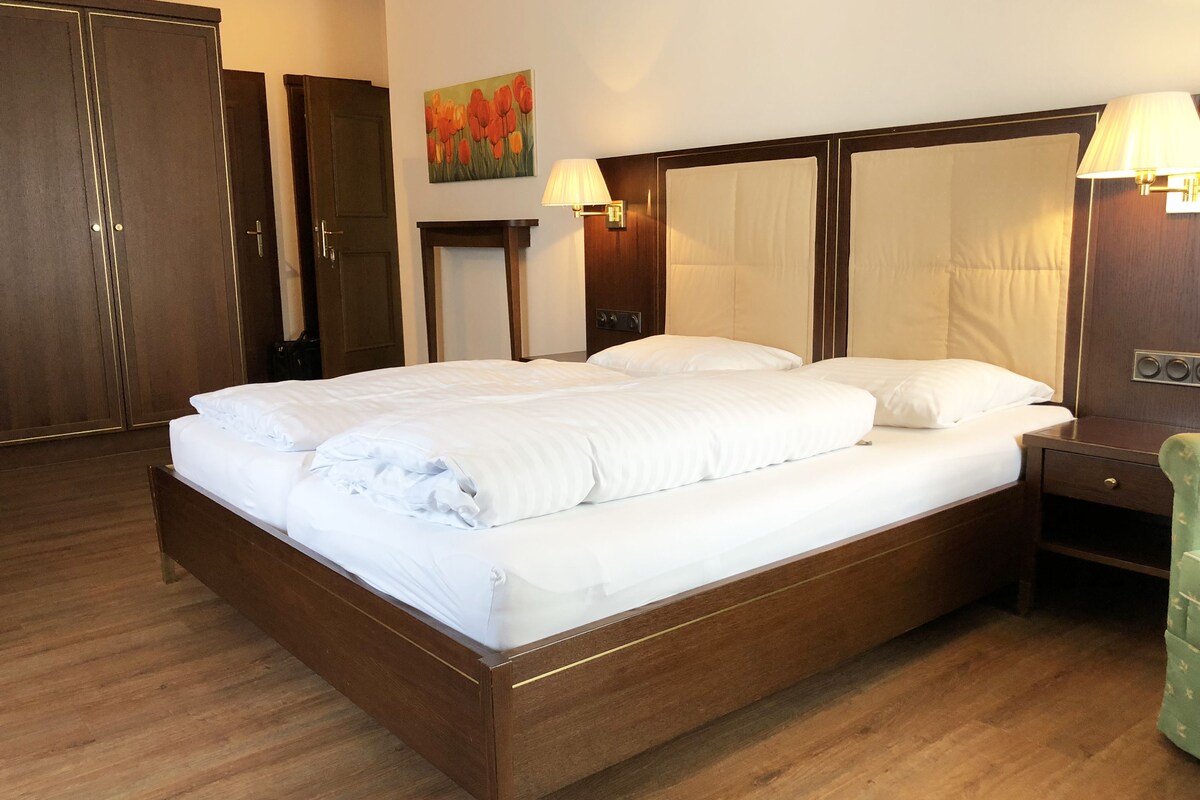 Comfort-Doppelzimmer, 1 Doppelbett, Bergblick