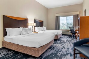 Premium bedding, down comforters, pillowtop beds, desk - Fairfield Inn & Suites by Marriott Commerce (Commerce)