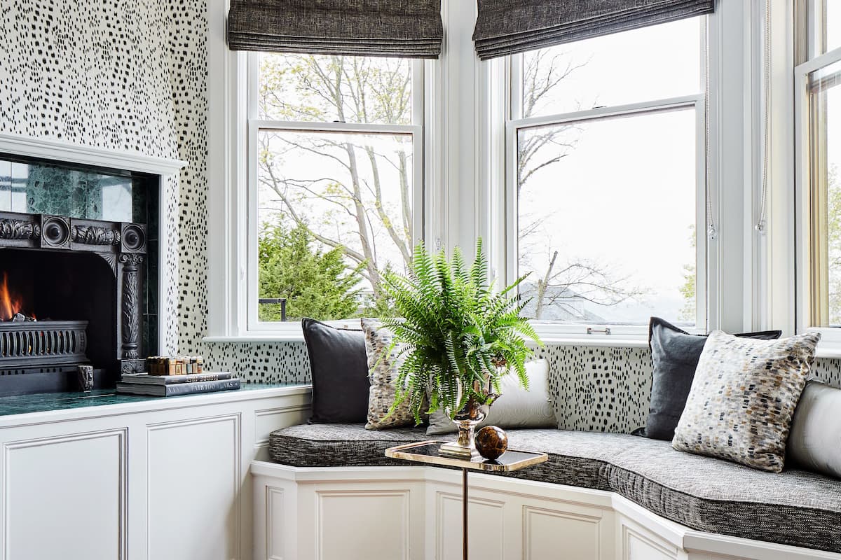 Suite, 1 Queen Bed, Garden View (Tower Suite)