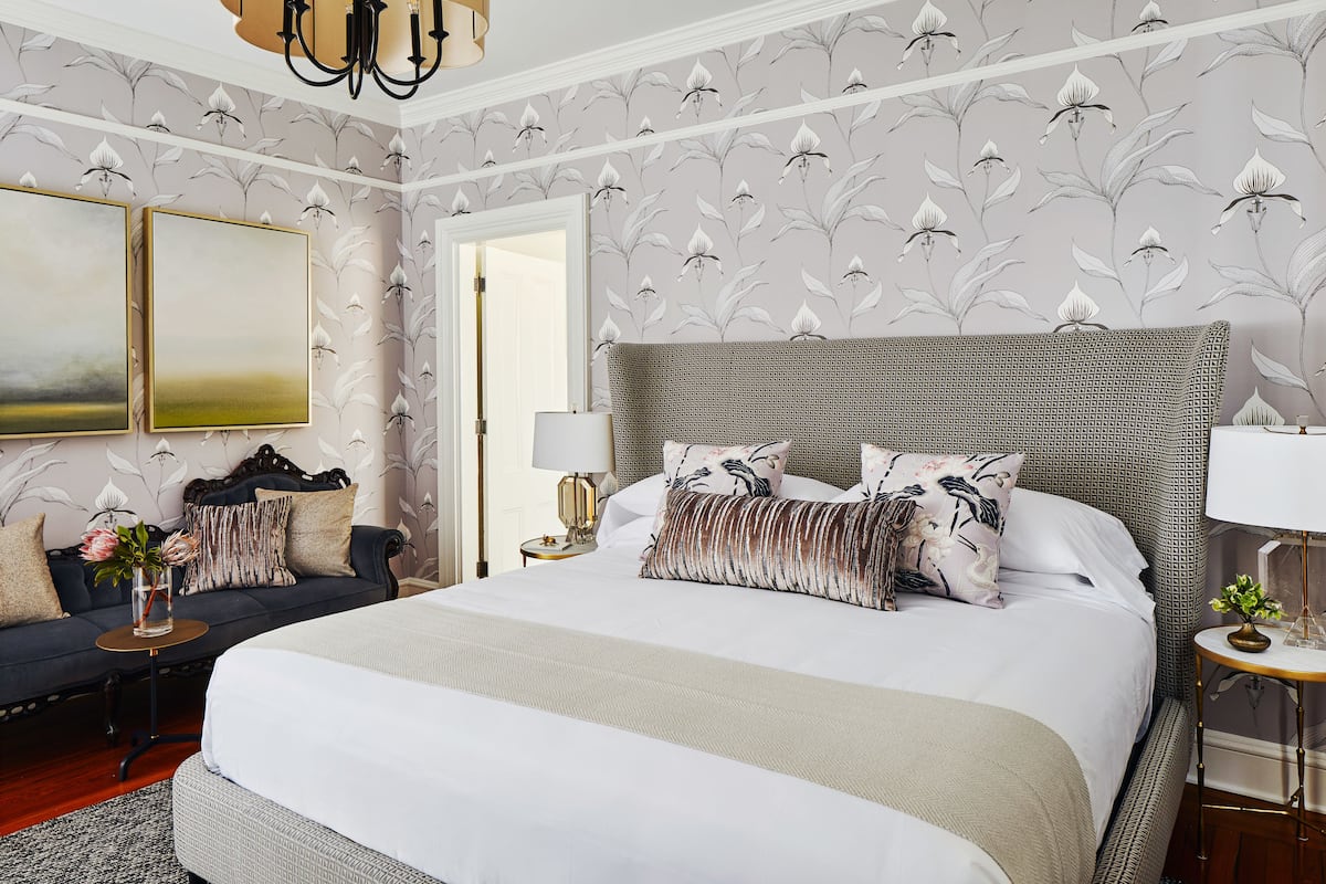 Room, 1 King Bed (Adele's Room)