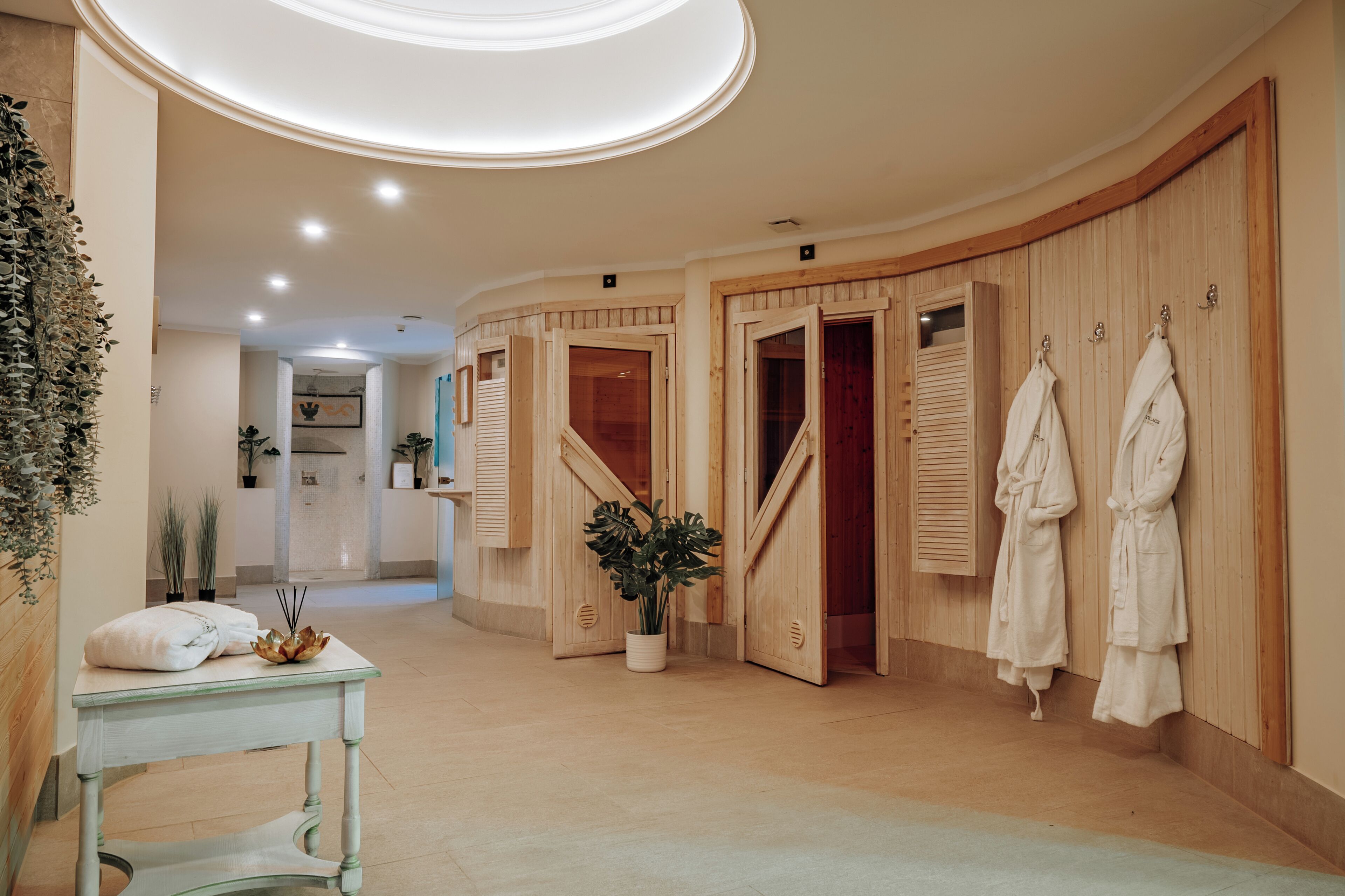 sauna, body treatments, body wraps, thalassotherapy, facials