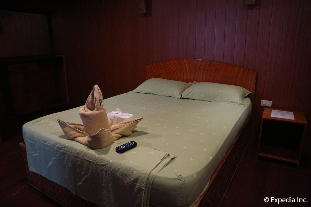 Superior Room | Rollaway beds (surcharge), WiFi (free)