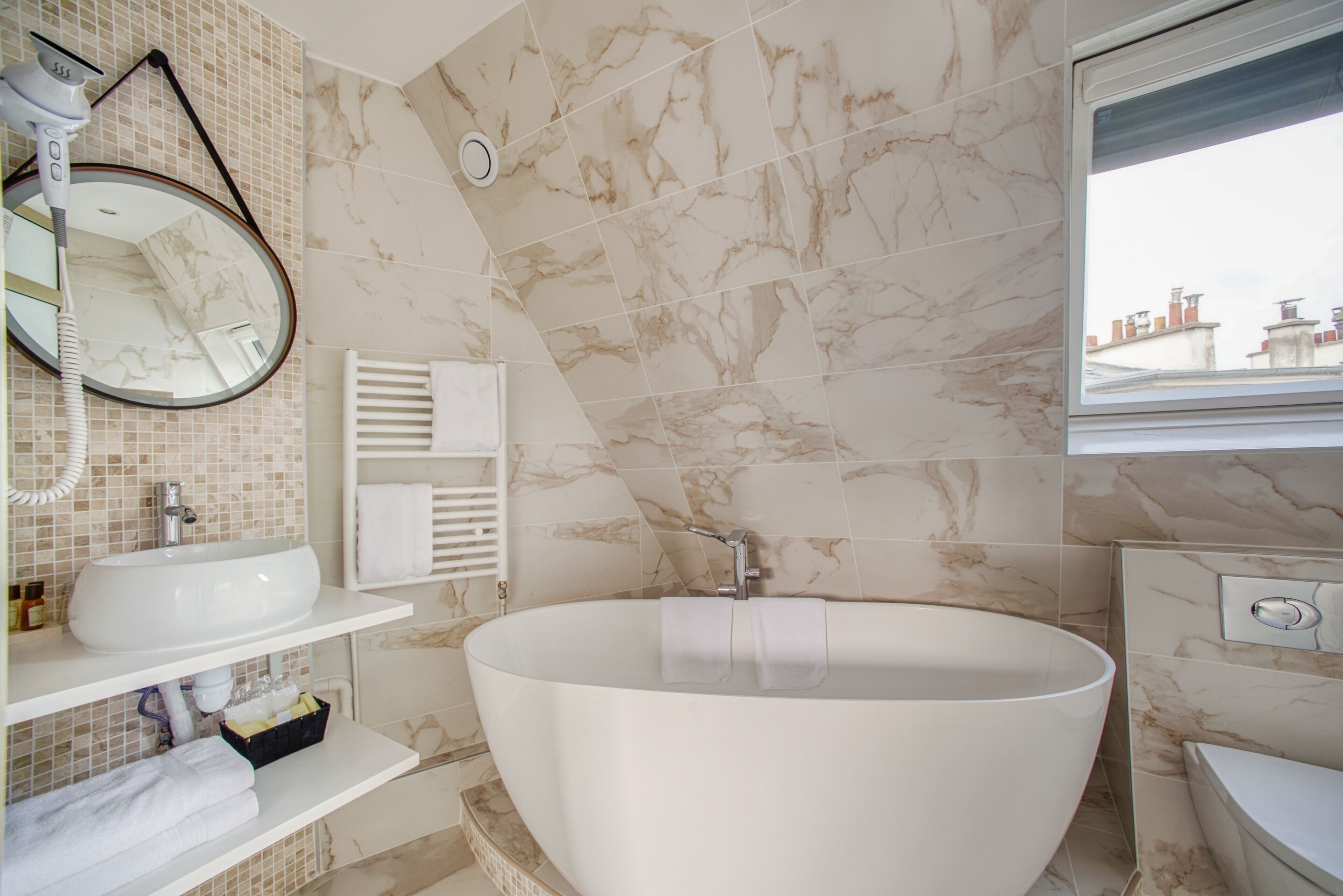 prestige room, balcony (and bath) | bathroom | free toiletries, hair dryer, bathrobes, slippers