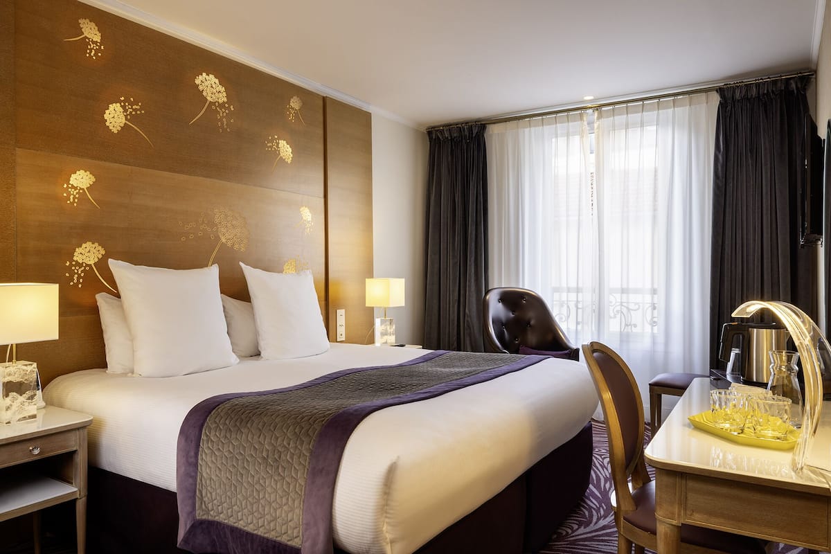 Premium bedding, pillow-top beds, in-room safe, individually decorated