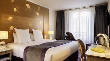 Luxe beddengoed, pillowtop-bedden, een kluis op de kamer