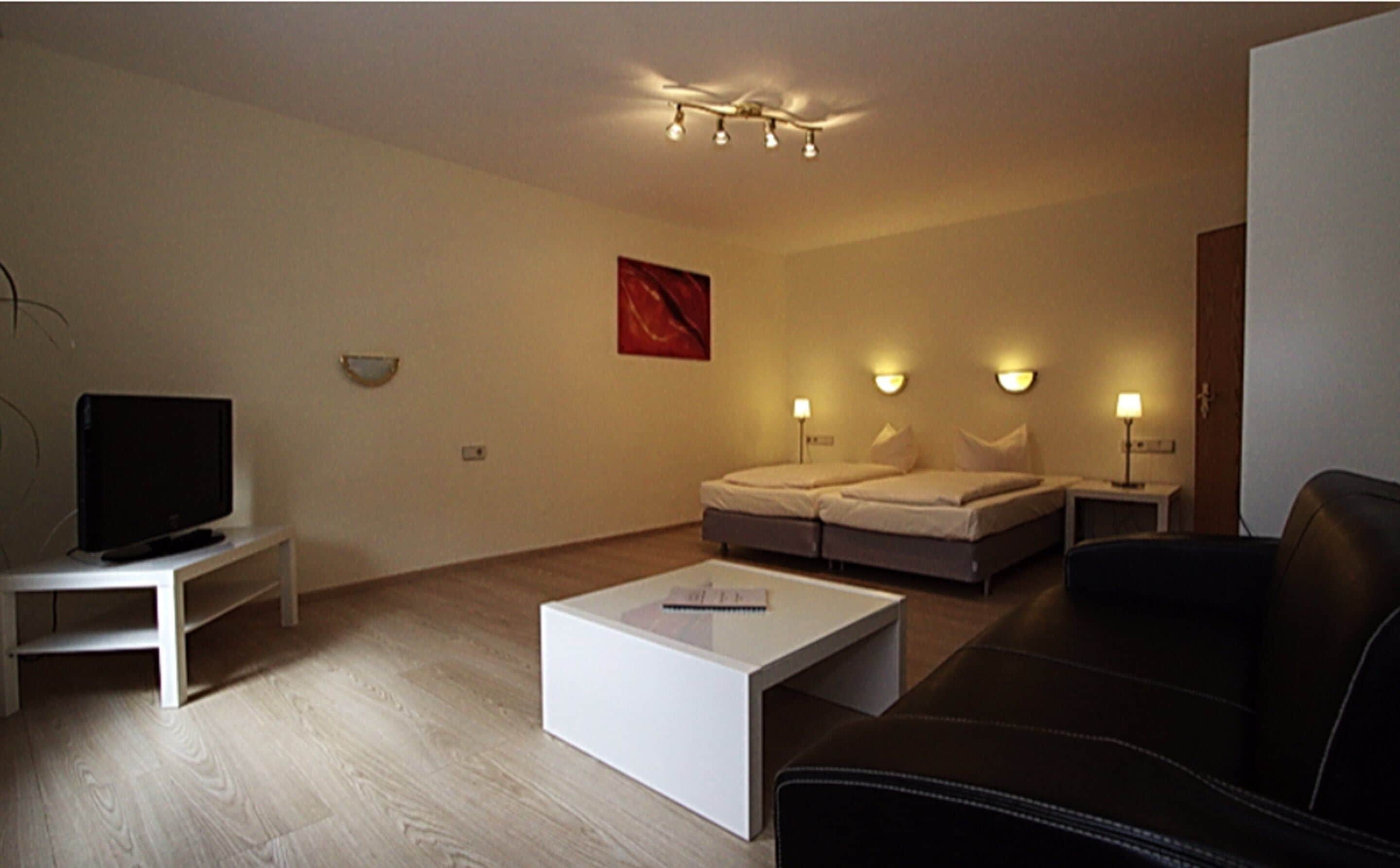 double room | iron/ironing board, free cots/infant beds, rollaway beds, free wifi