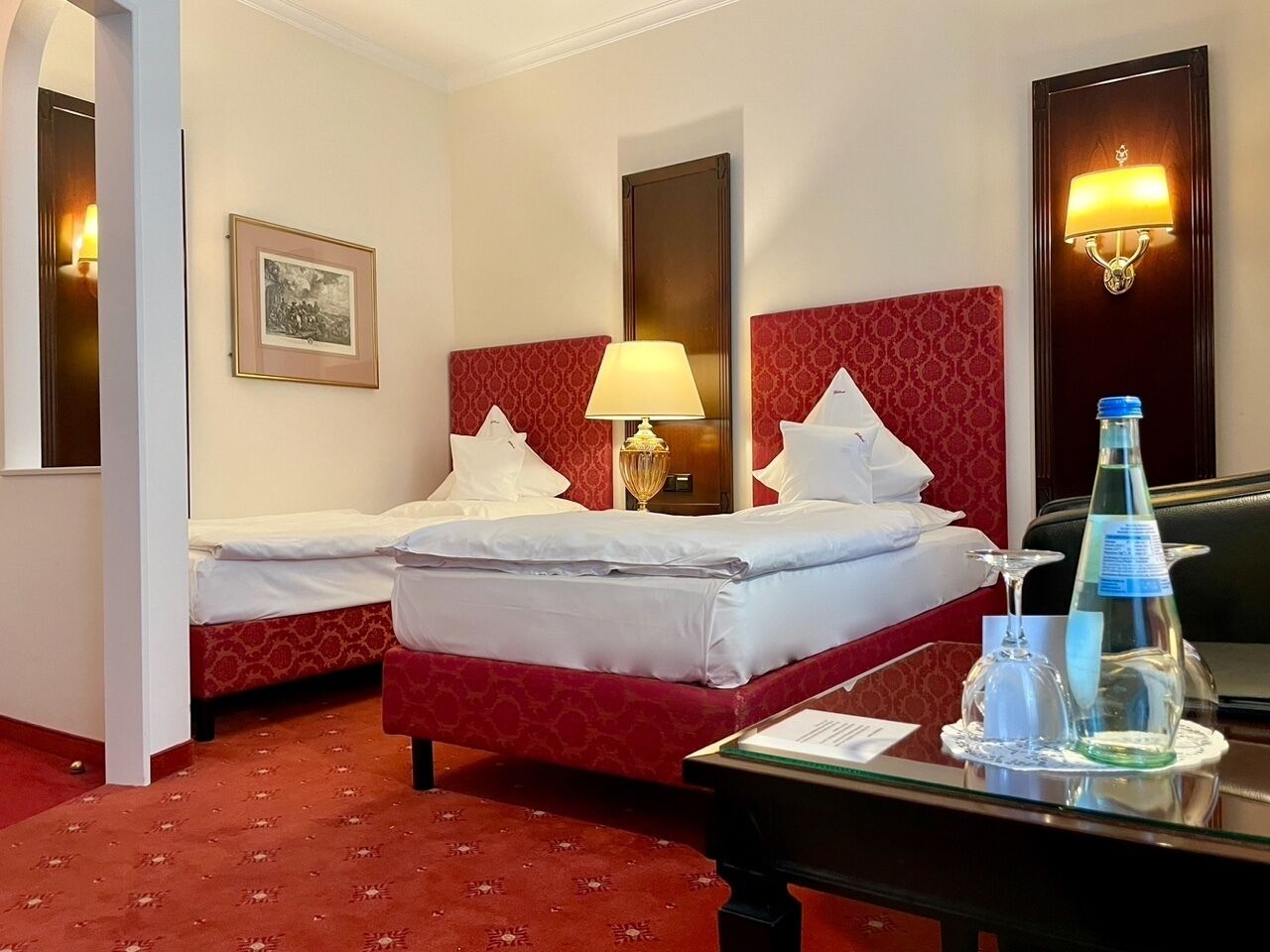 standard twin room, 2 single beds | 1 bedroom, premium bedding, down duvets, minibar