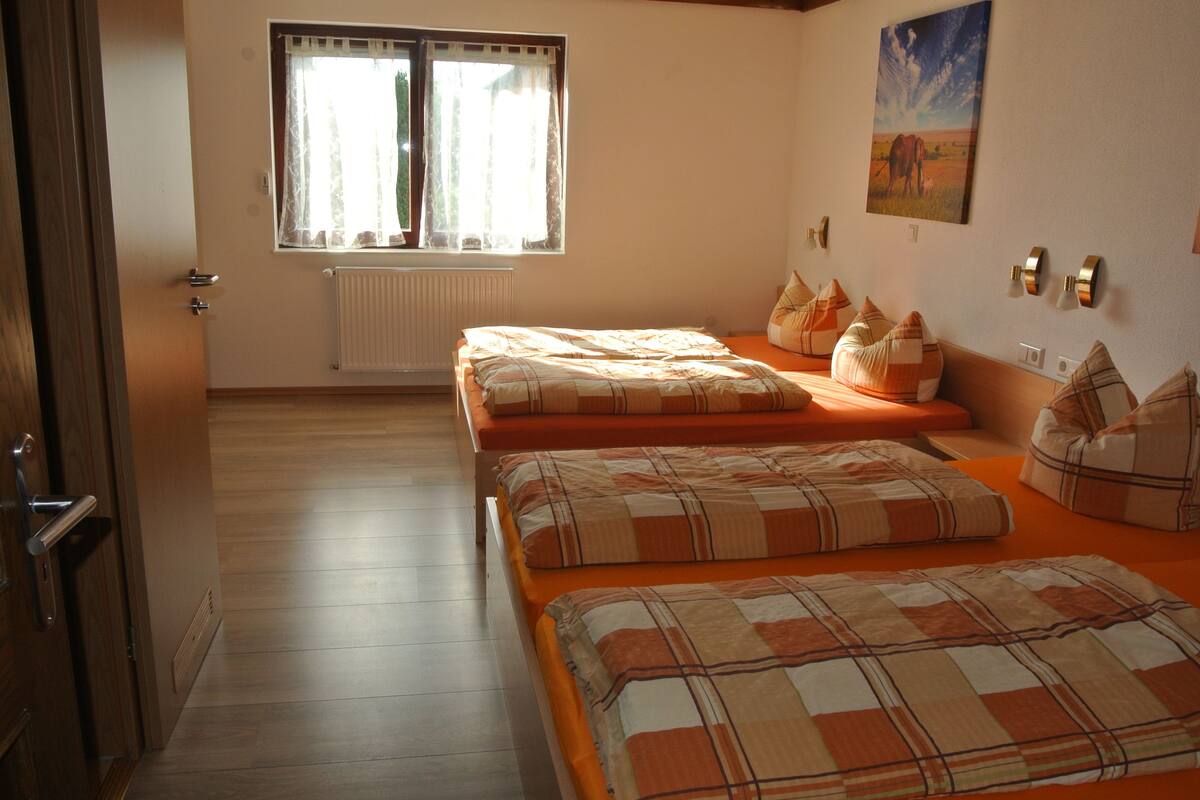 In-room safe, desk, WiFi (free), bed sheets