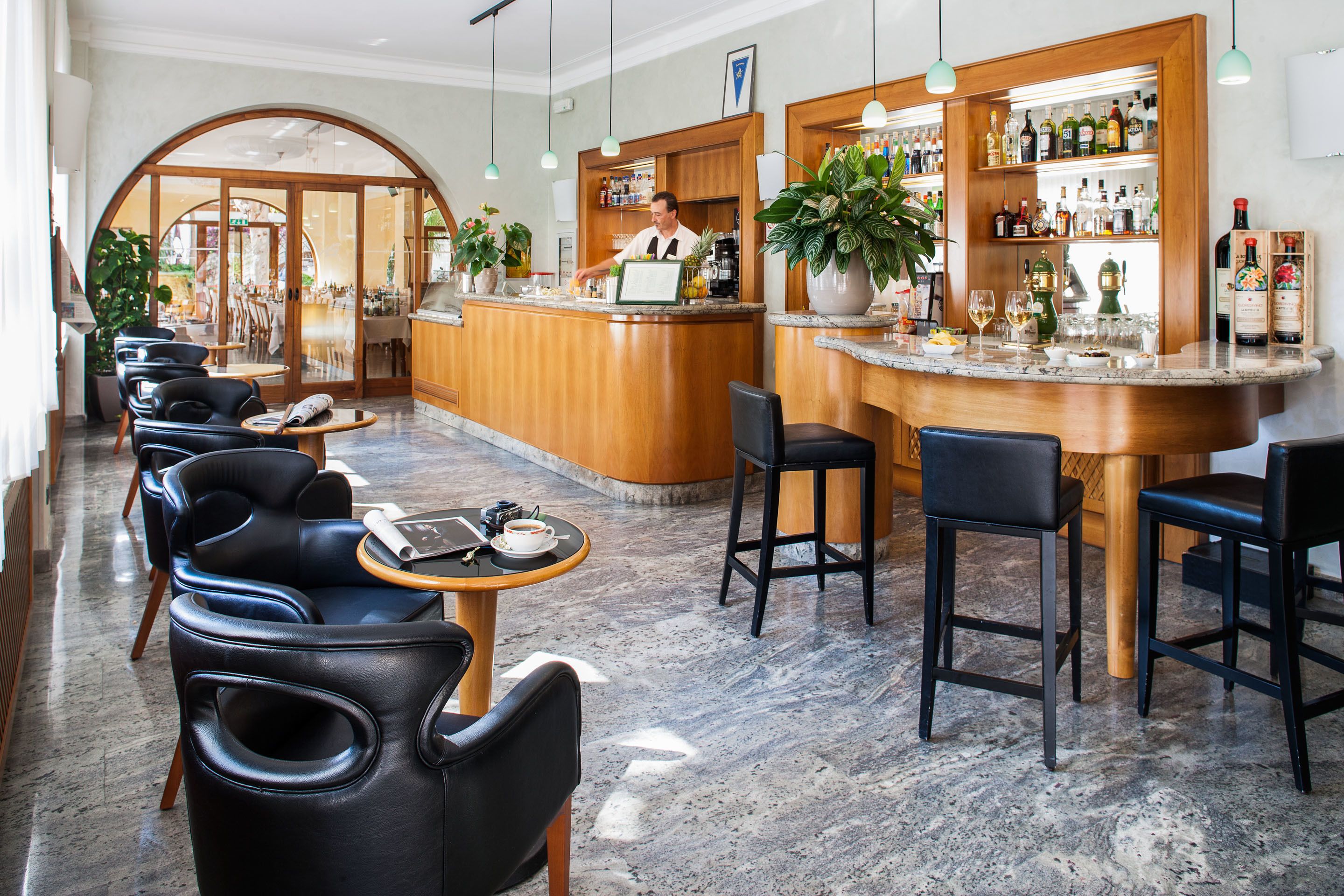 Bar (en la propiedad)