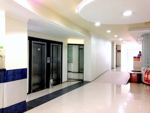 Lift - Umbu Hotel Porto Alegre (Porto Alegre)