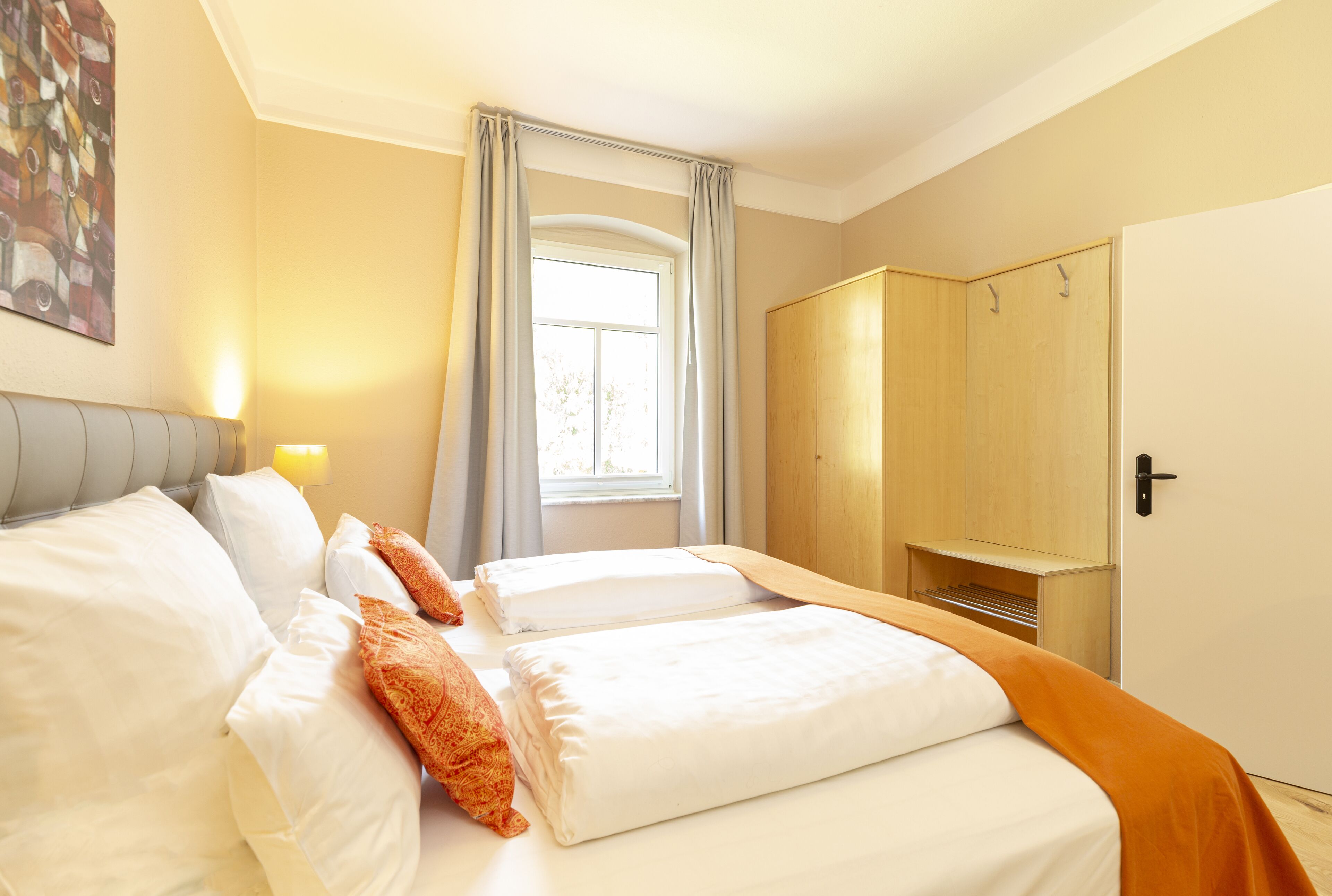 suite, ensuite | interior