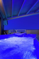 Junior Suite -Outdoor Jacuzzi | Vista dalla camera