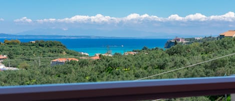 Deluxe Double Room, 1 Double Bed, Sea View | View from room