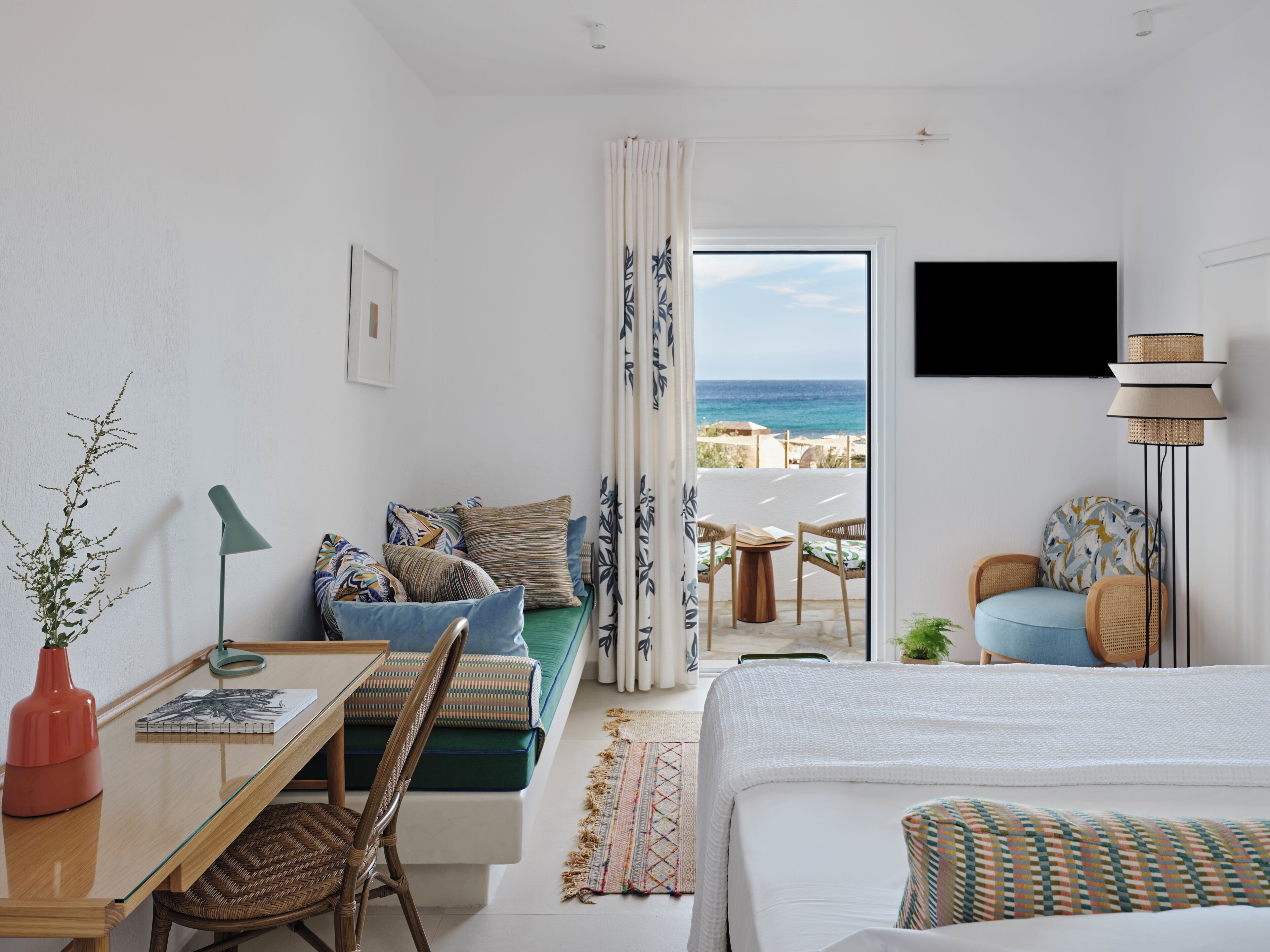 Photo - Myconian Sunrise Relais & Chateaux Hotel