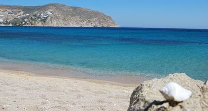 Myconian Sunrise Relais & Chateaux Hotel