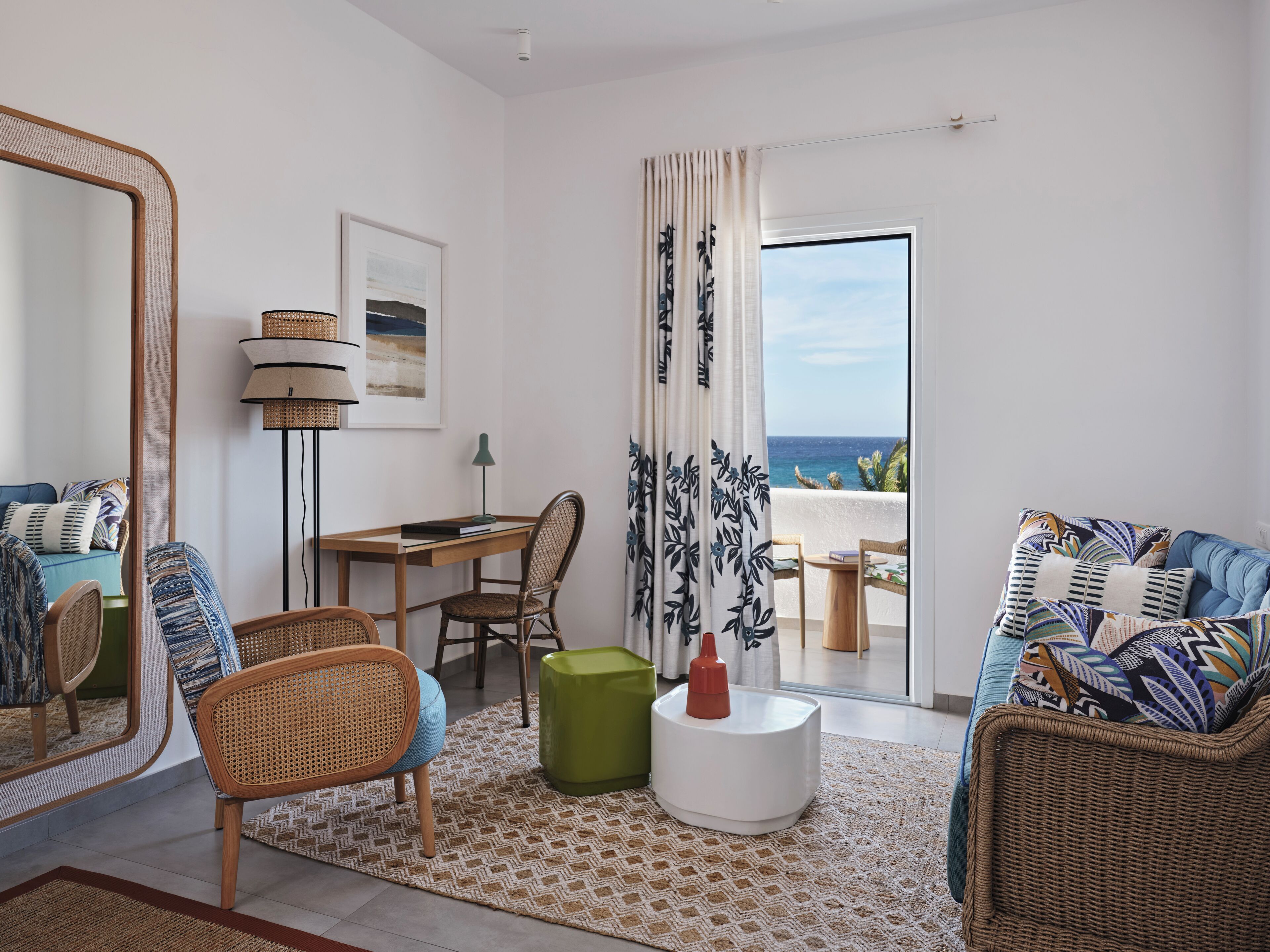 Photo - Myconian Sunrise Relais & Chateaux Hotel