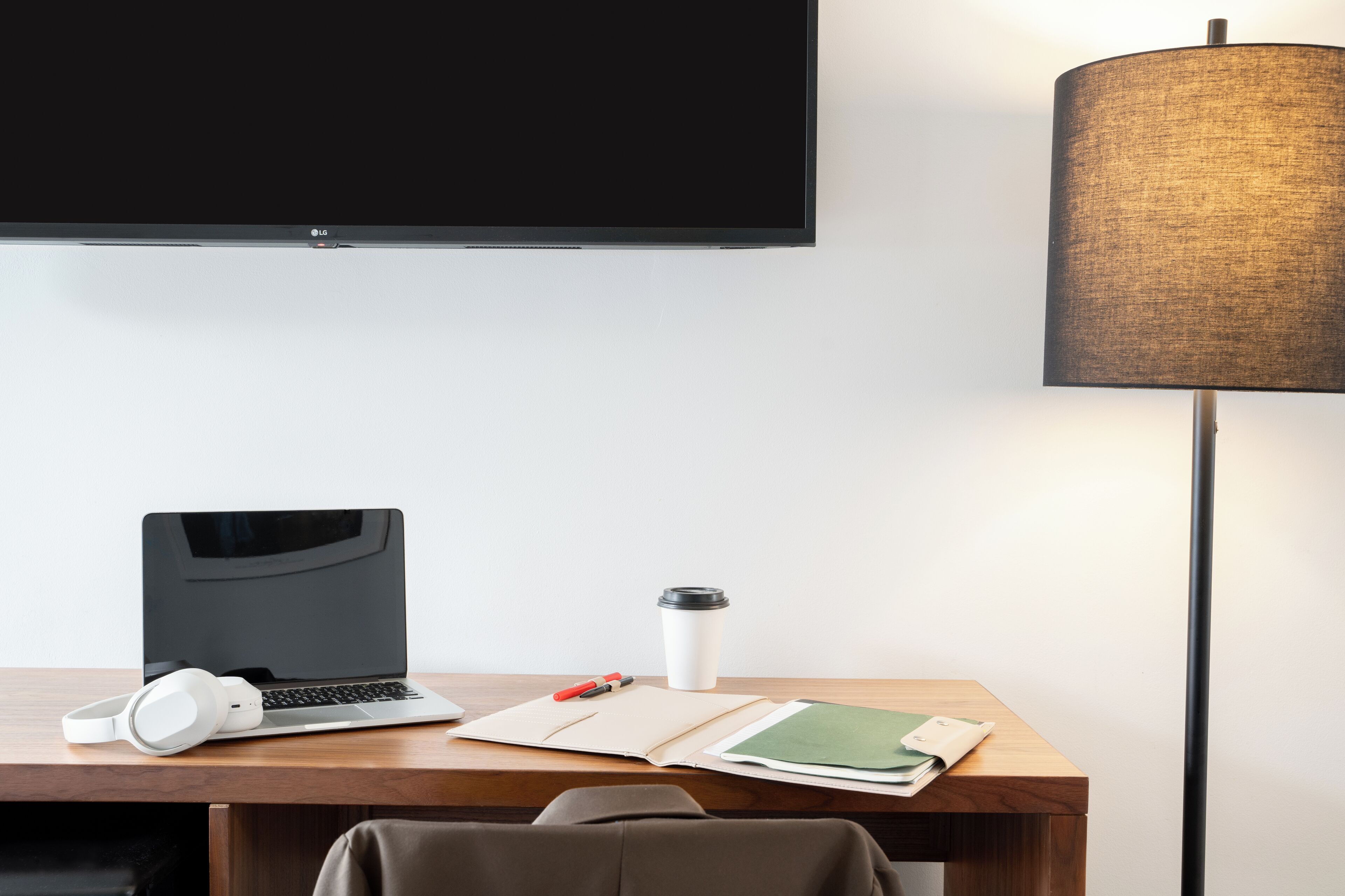 1 bedroom, premium bedding, pillow-top beds, in-room safe