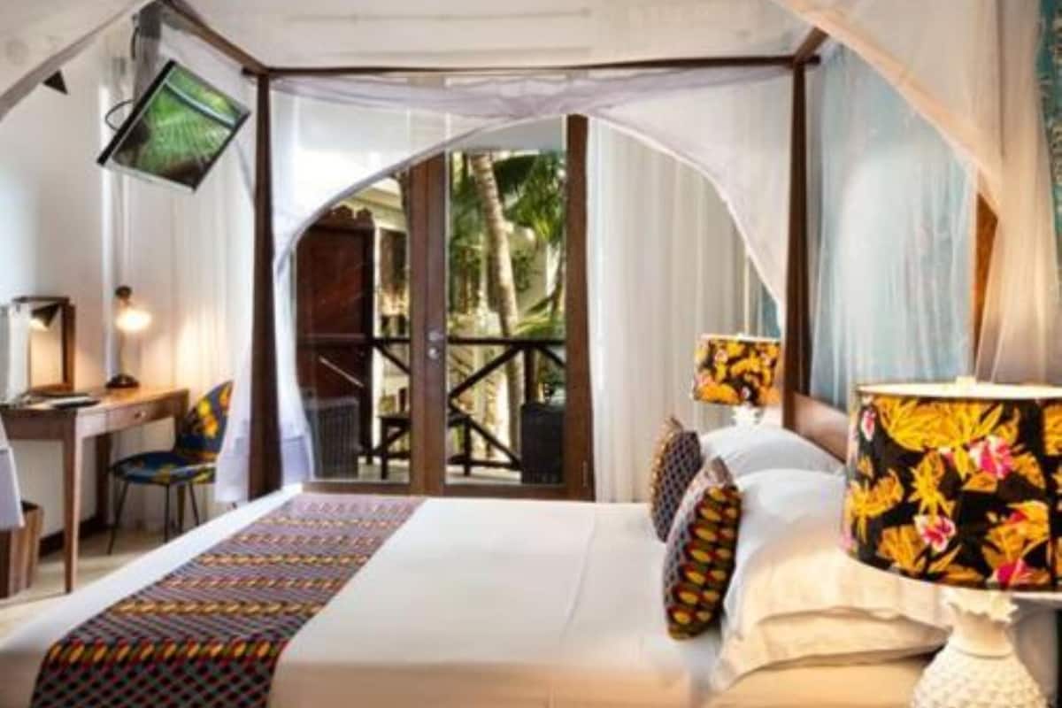Double Room, Garden View | 埃及棉床單、高級寢具、迷你吧、客房內保險箱