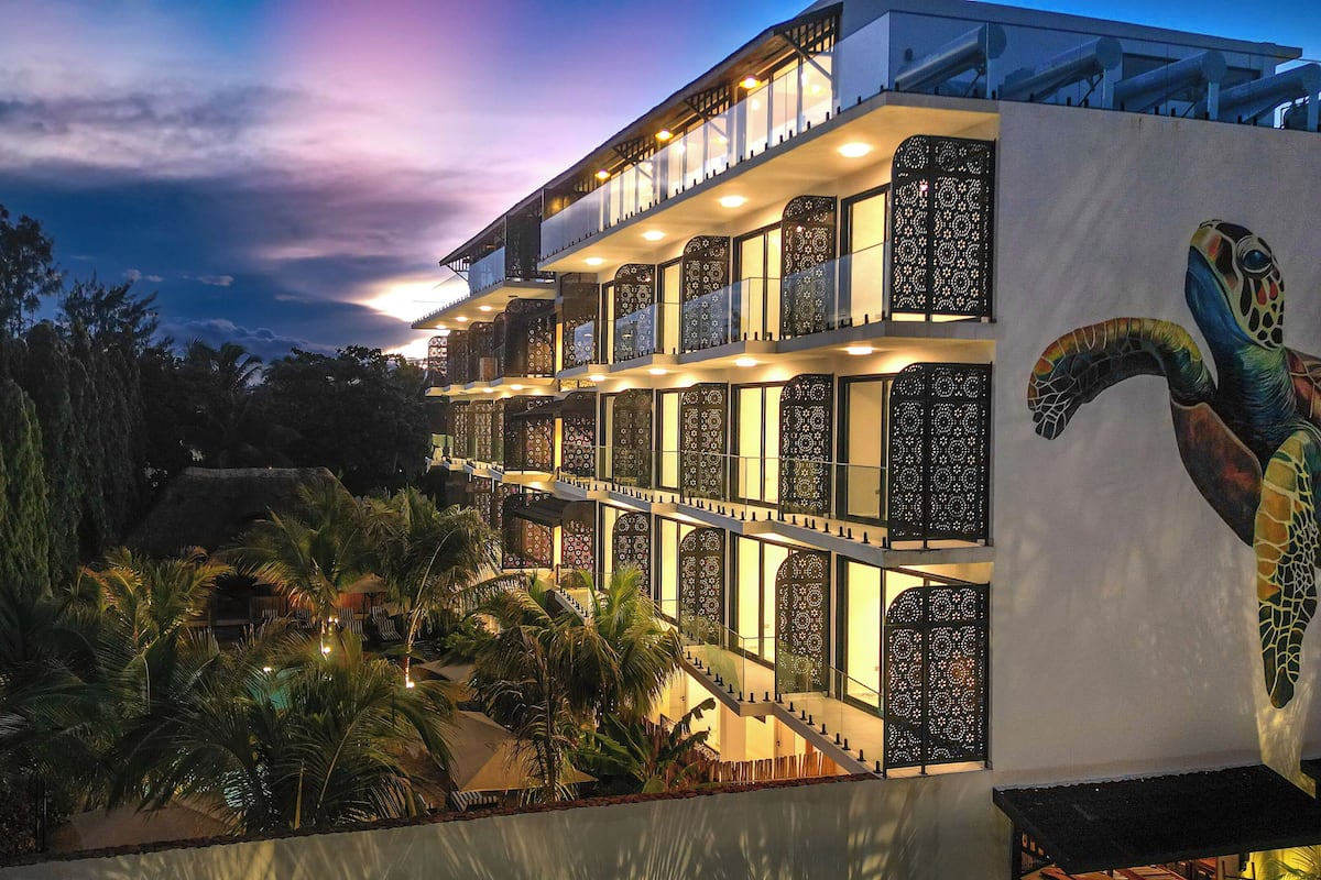 1 bedroom, Egyptian cotton sheets, premium bedding, minibar