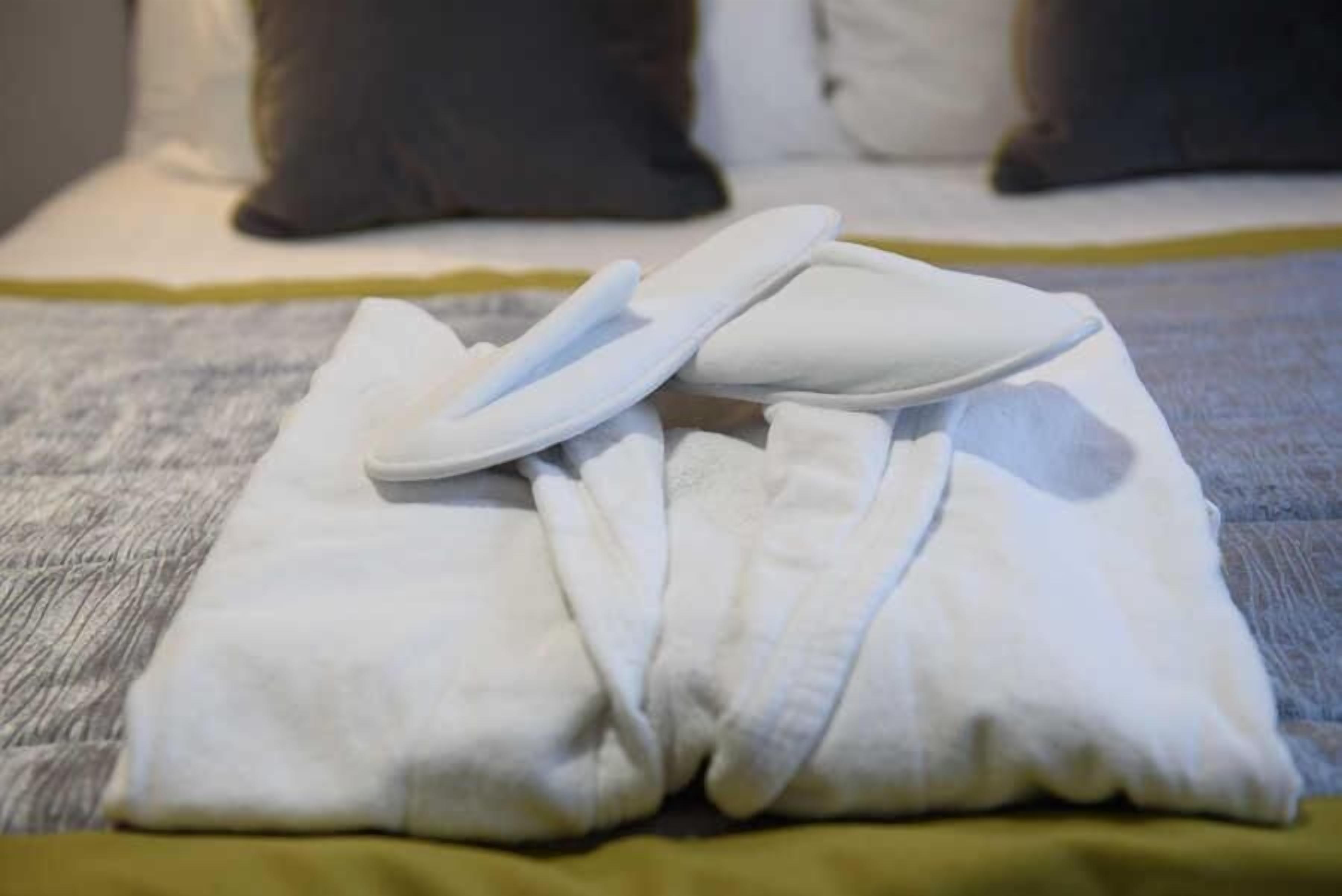 hypo-allergenic bedding, select comfort beds, in-room safe, desk