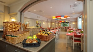 Daily continental breakfast for a fee