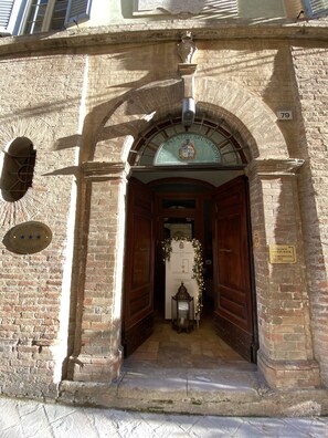 Overnatningsstedets facade