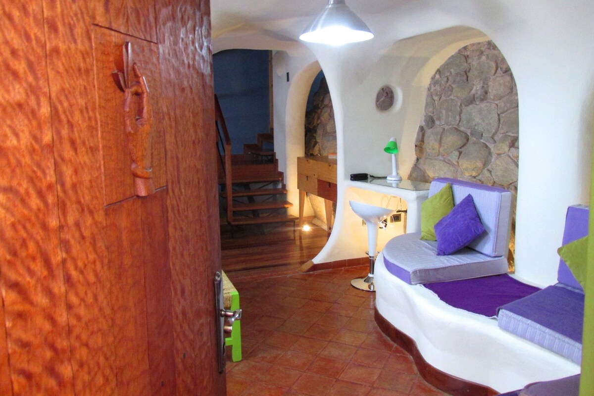Studio | Living area
