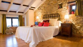 Chambre Standard Double ou avec lits jumeaux | Coffres-forts dans les chambres, lits bébé (en supplément)