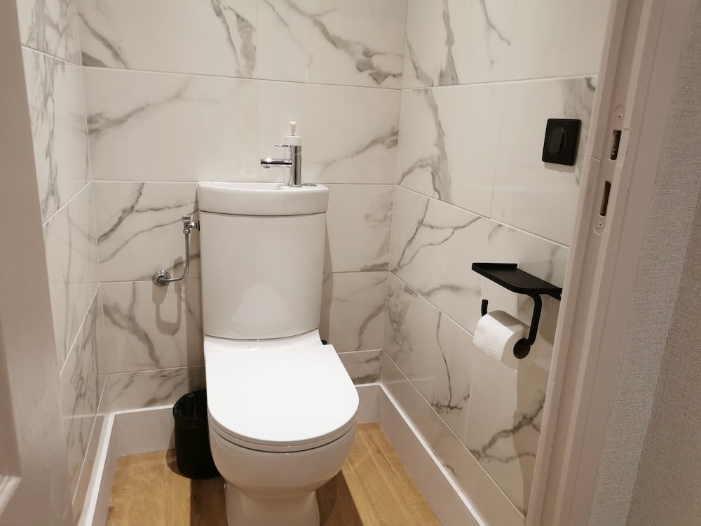 7art Hotel Cannes Centre by null
