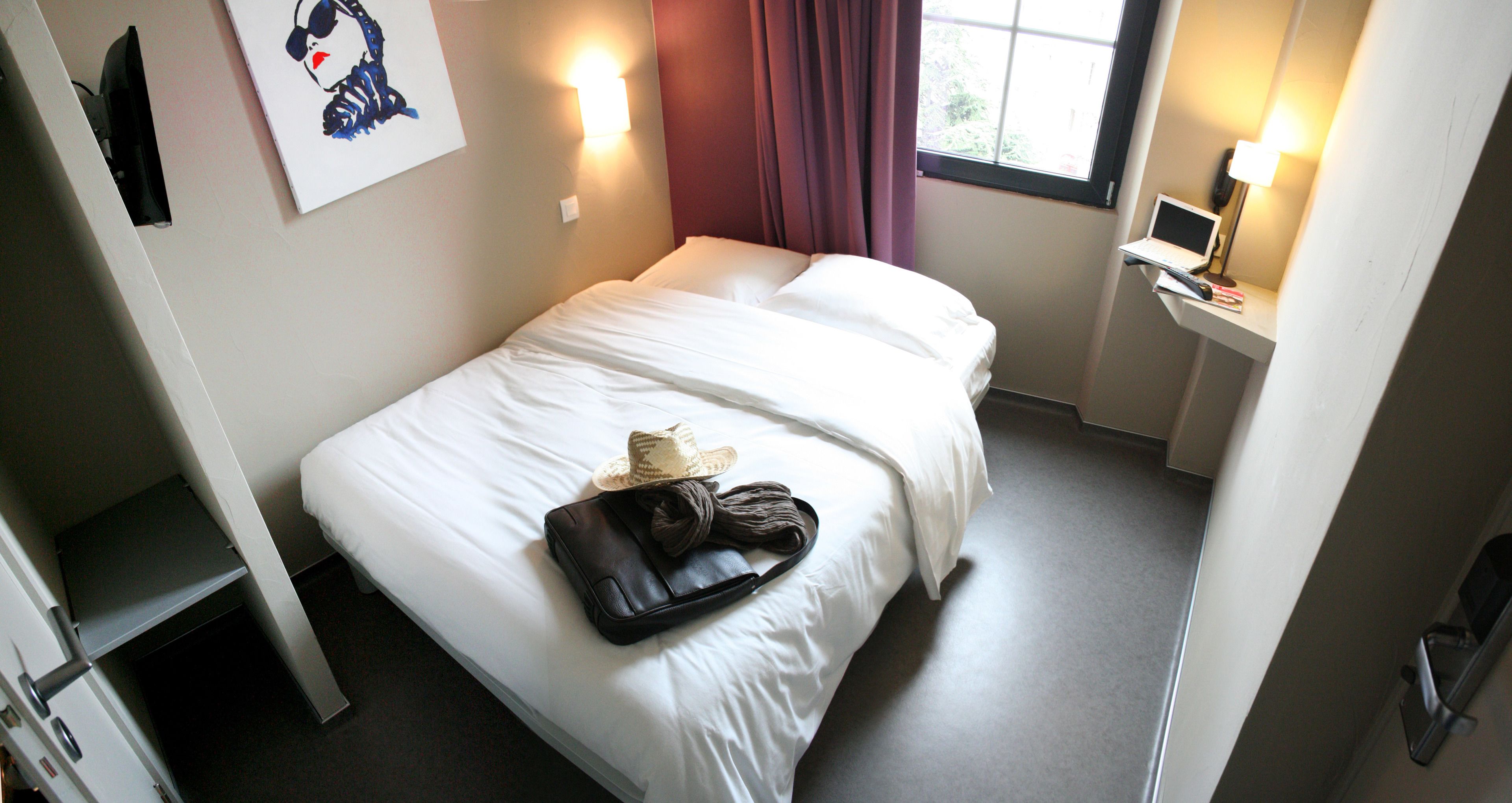 chambre supérieure - palme d'or | in-room safe, individually decorated, blackout curtains, soundproofing