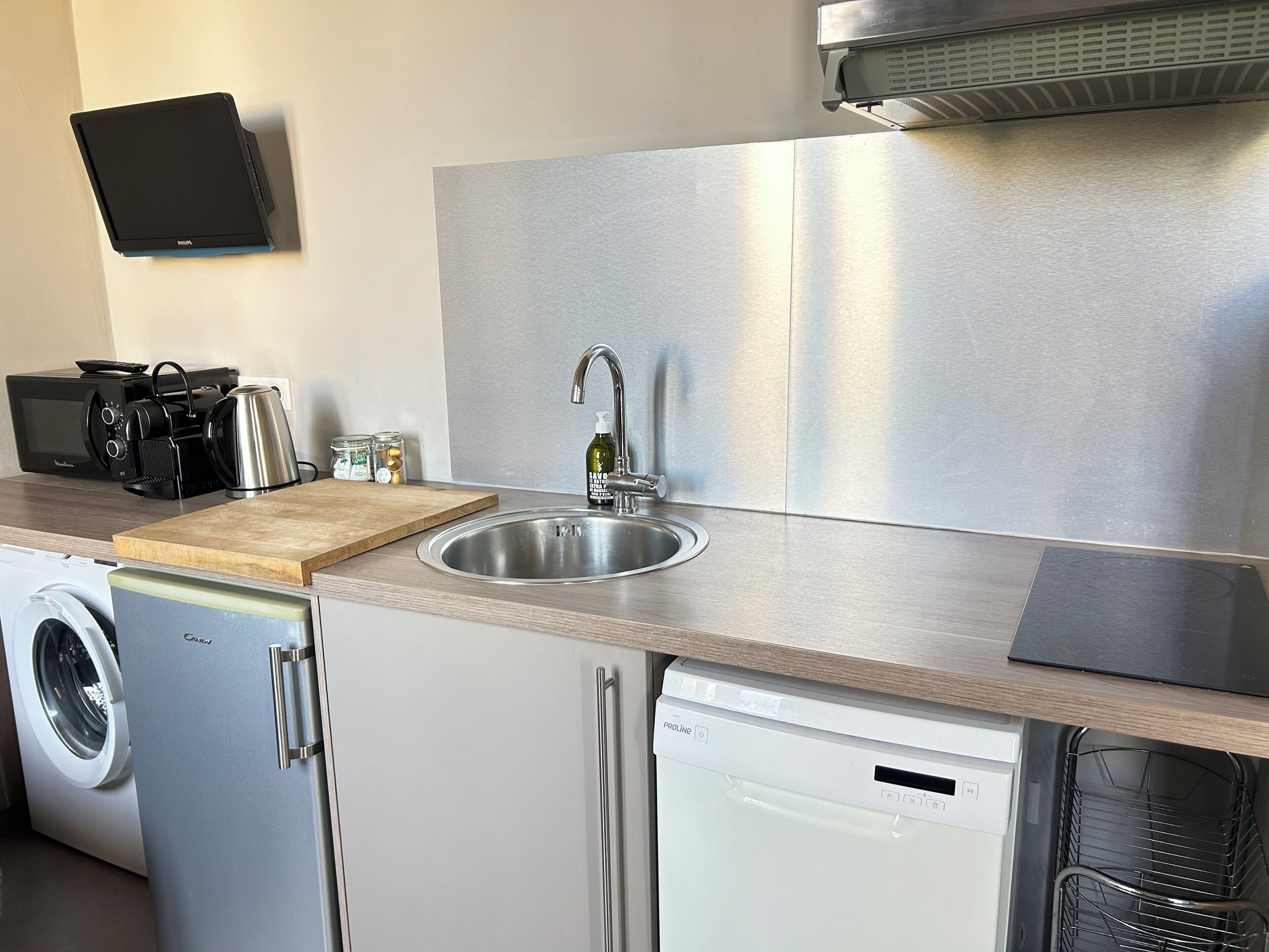 apartment (35m²) - nearby the hotel | private kitchen | eco-friendly cleaning products