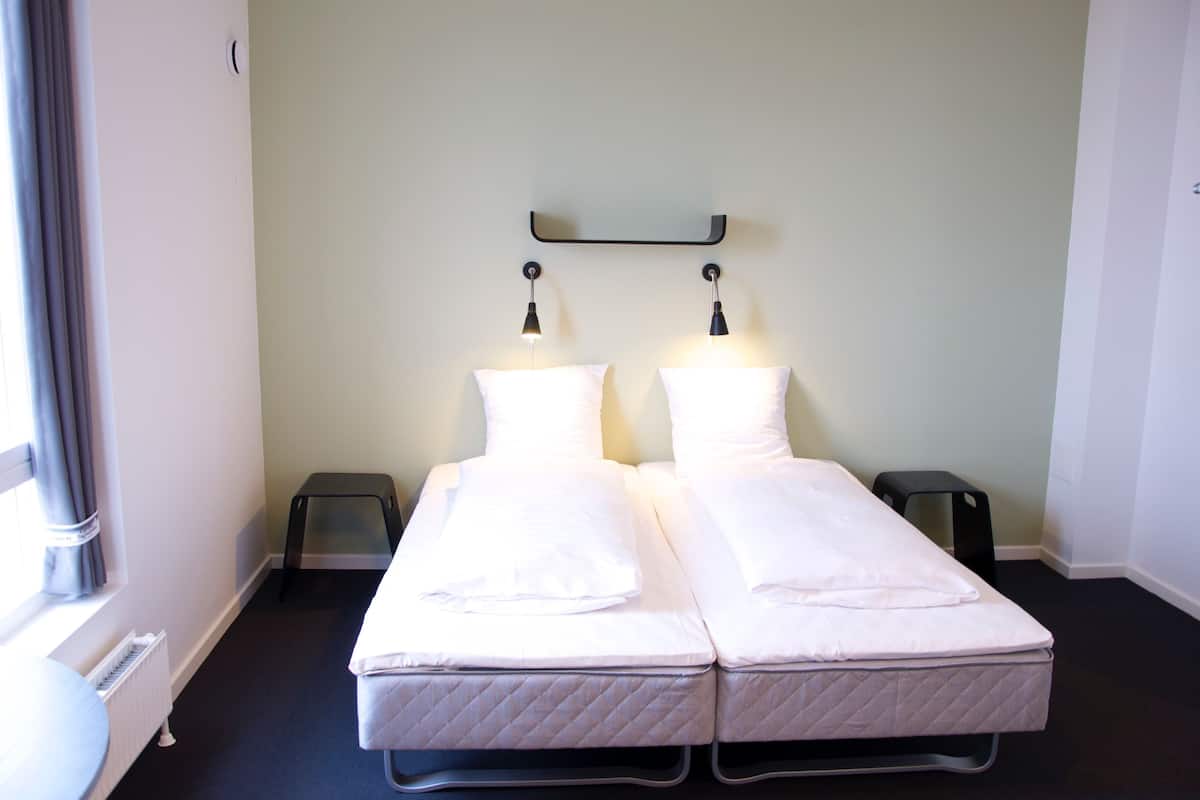 Desk, free WiFi, bed sheets