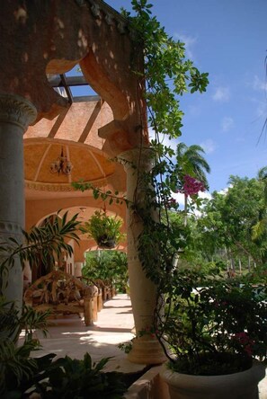 Property grounds - The Balaji Palace at Playa Grande (Rio San Juan)