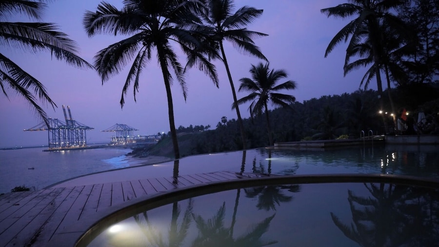 Niraamaya Surya Samudra