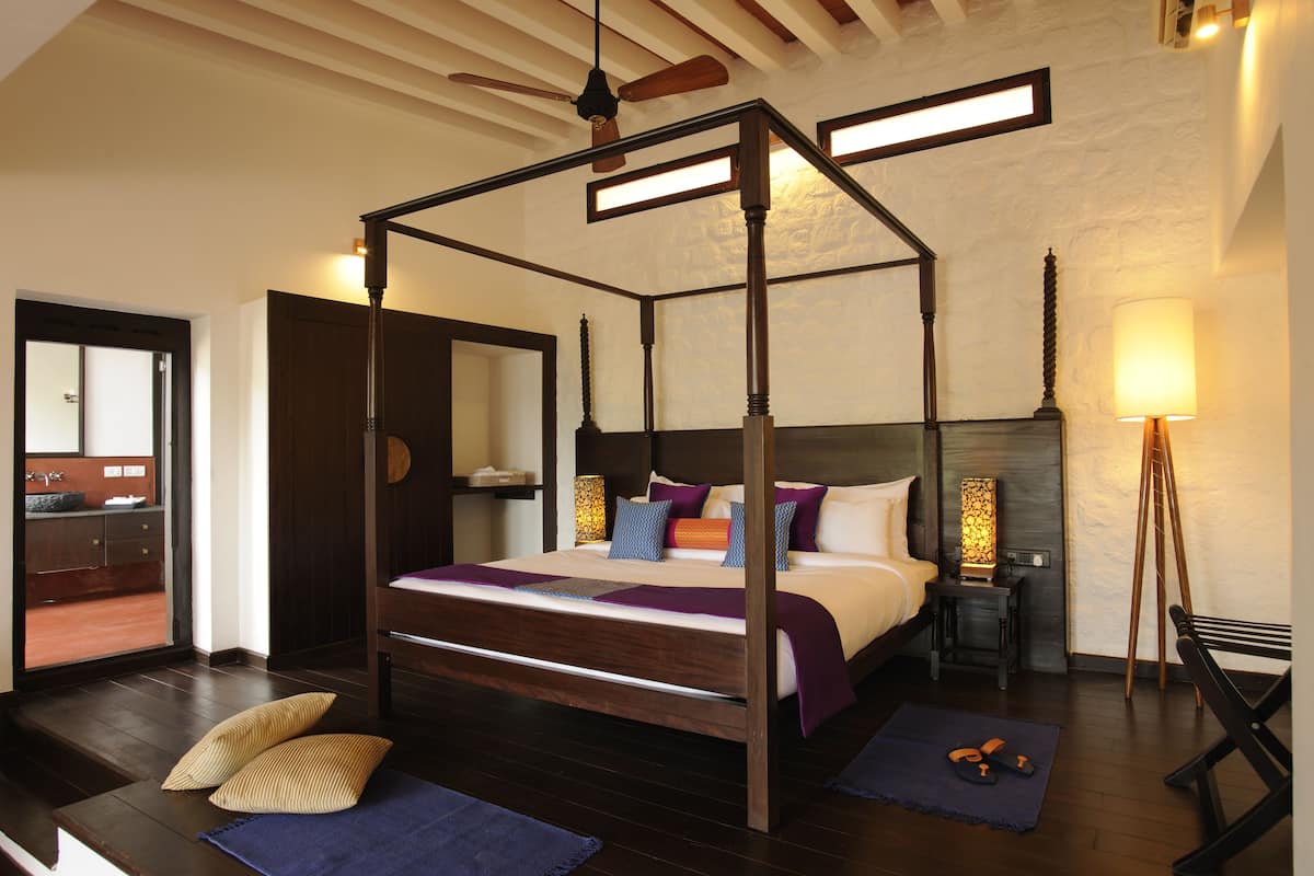 1 bedroom, premium bedding, pillow-top beds, minibar