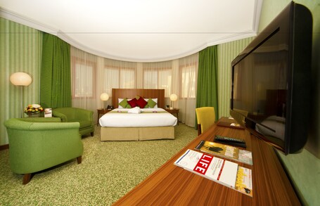 City Seasons Al Hamra Hotel - Image 18