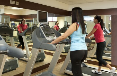 City Seasons Al Hamra Hotel - Image 9