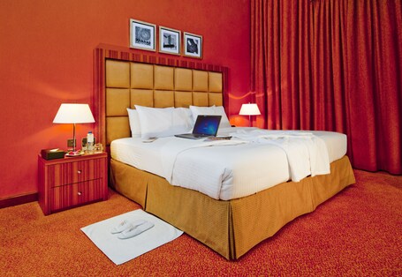 City Seasons Al Hamra Hotel - Image 31