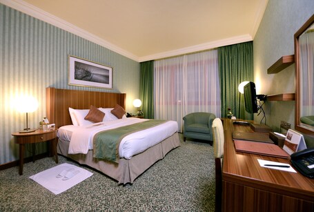 City Seasons Al Hamra Hotel - Image 22