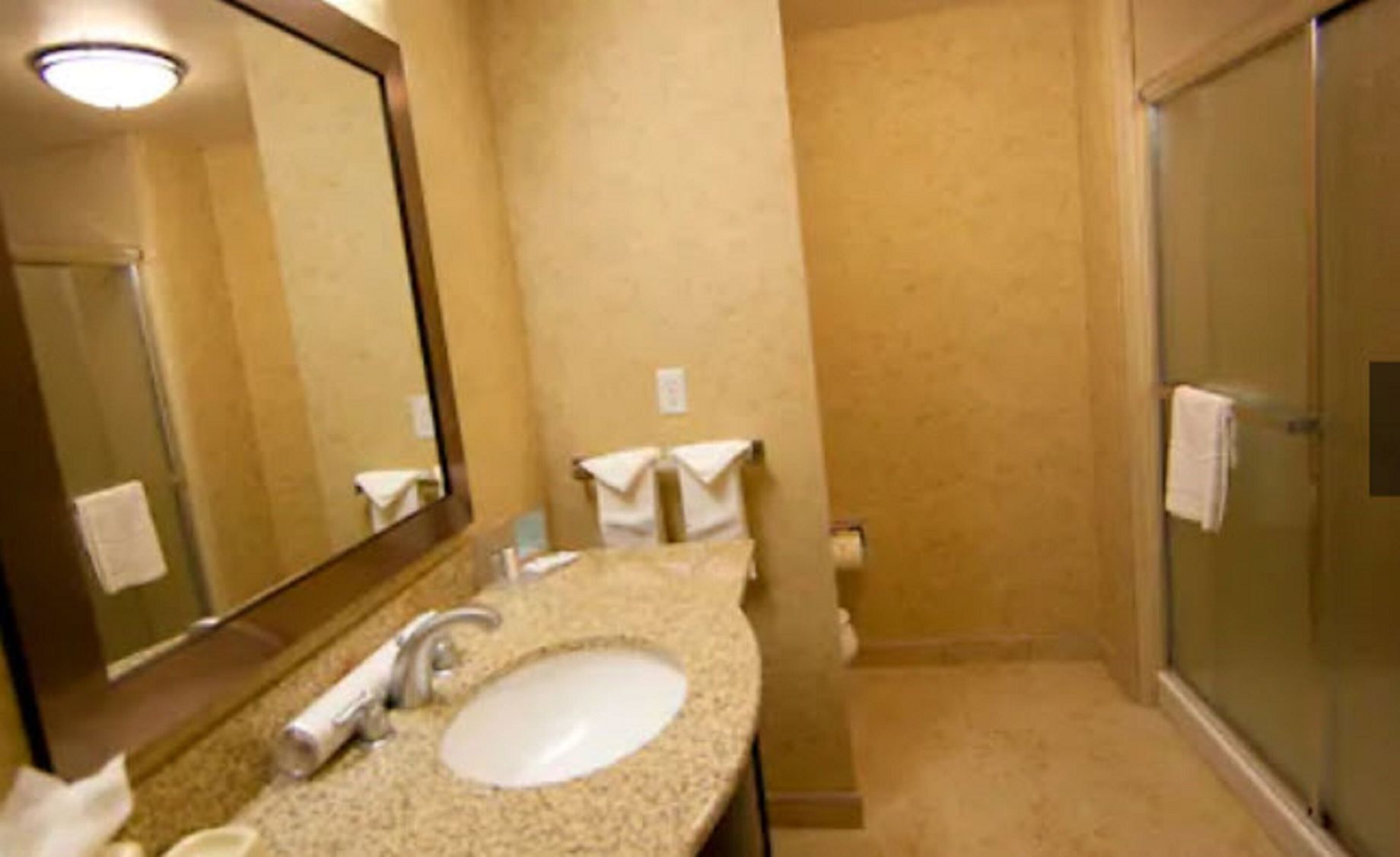 Bathroom | Hair dryer, towels, soap, shampoo
