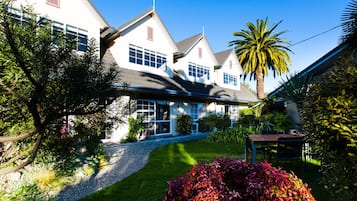 Three Bedroom Apartment